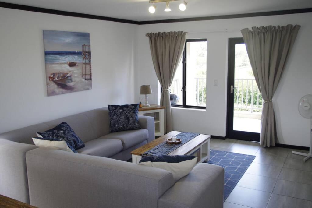Plett Sunrise:) Apartment Plettenberg Bay Ngoại thất bức ảnh